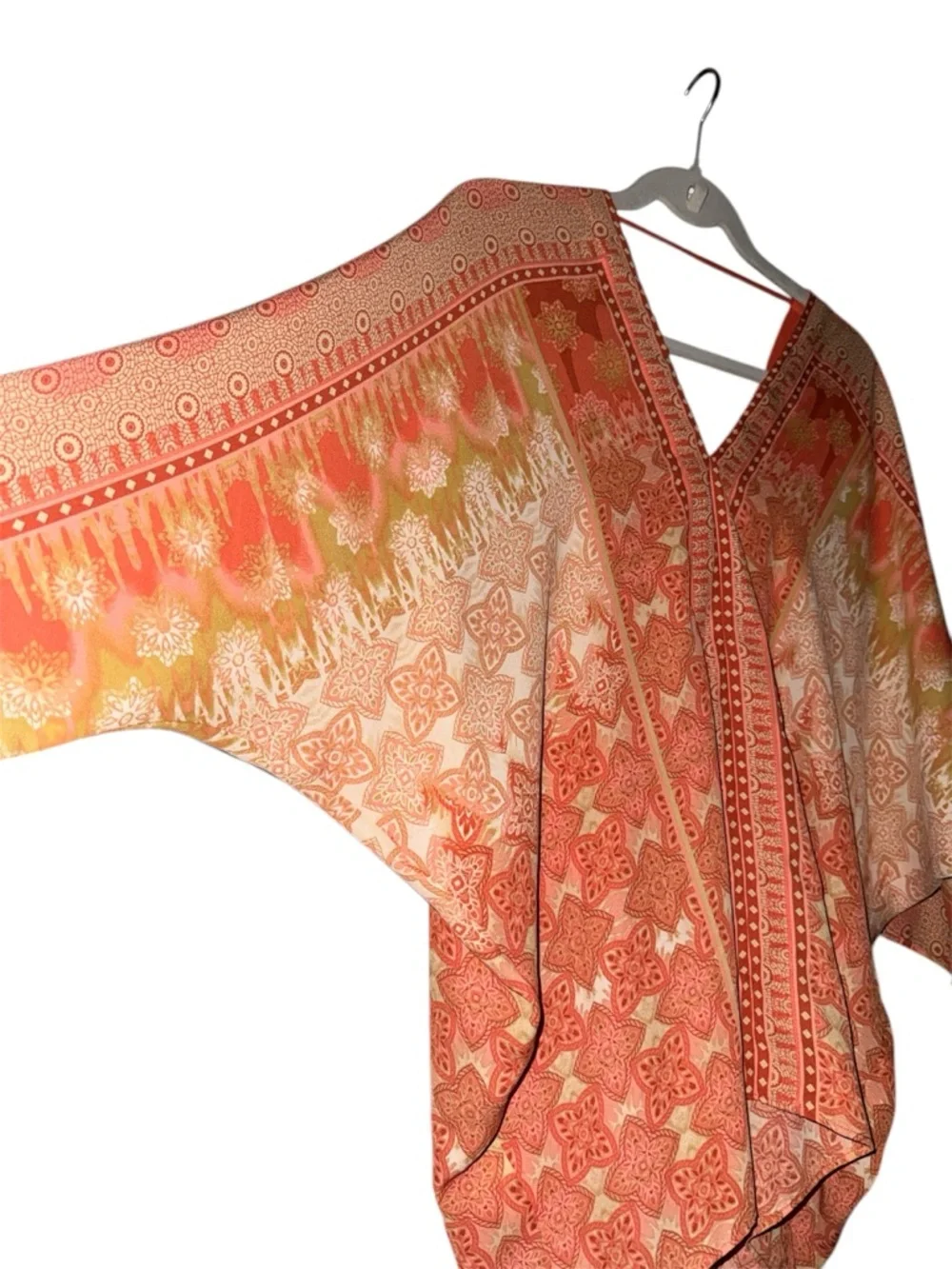 ROSE + OLIVE Boho Print Blouse | Size Large | Flowy V-Neck Top - Picture 5 of 8